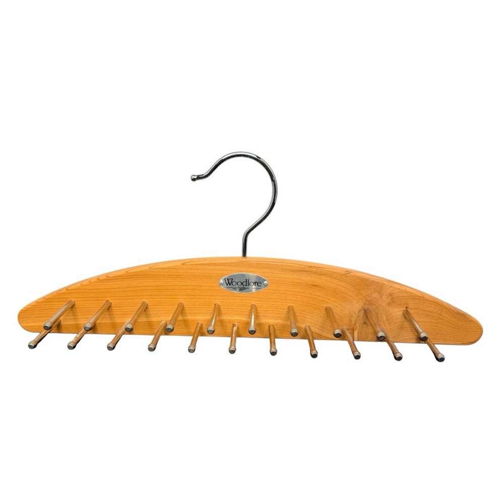 Woodlore Aromatic Cedar Hanging Tie & Belt Organizer Rack - 42 Pegs Like New